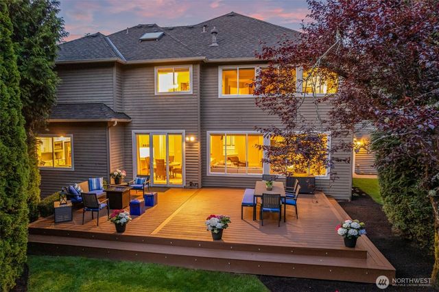 22431 SE 30th Street, Sammamish, WA 98075