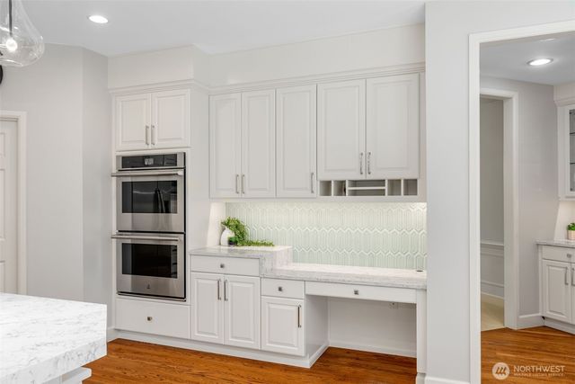 22431 SE 30th Street, Sammamish, WA 98075