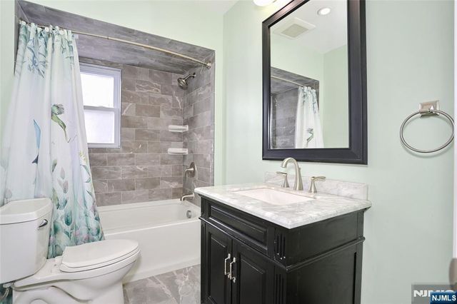 5 Prospect Street, Hawthorne, NJ 07506