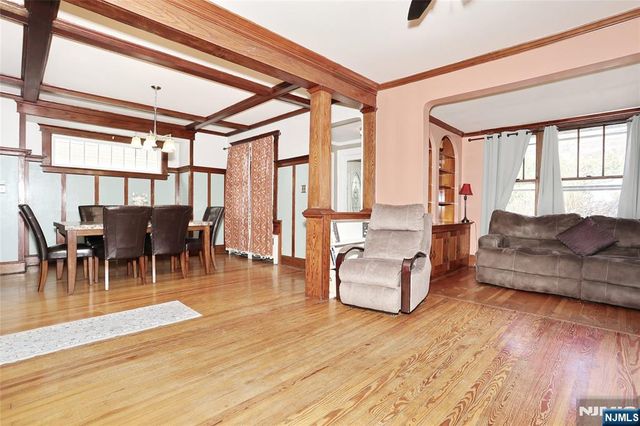 5 Prospect Street, Hawthorne, NJ 07506