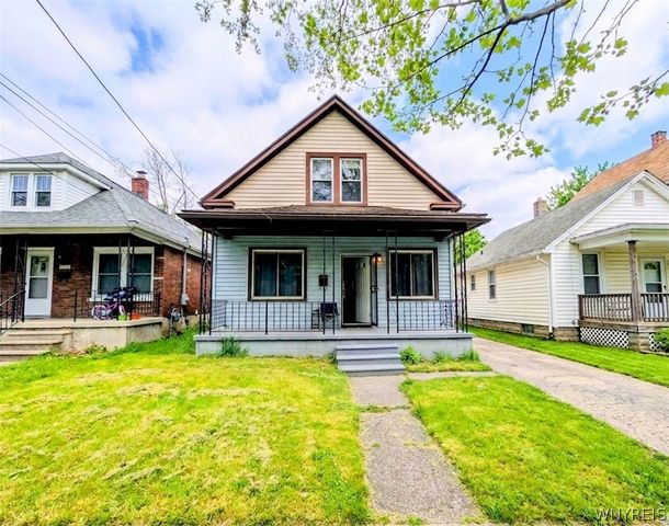 1926 Welch Avenue, Niagara Falls, NY 14303