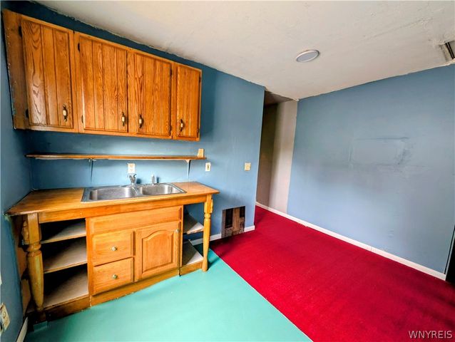 1926 Welch Avenue, Niagara Falls, NY 14303