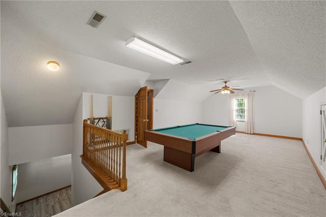 949 Aquaview Drive, Kernersville, NC 27284