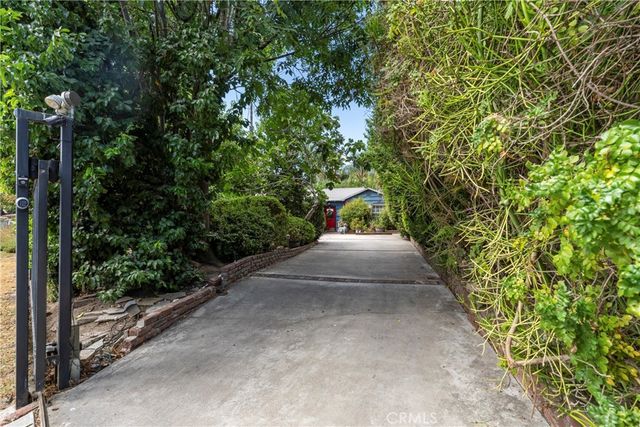 15119 Valleyheart, Sherman Oaks, CA 91403
