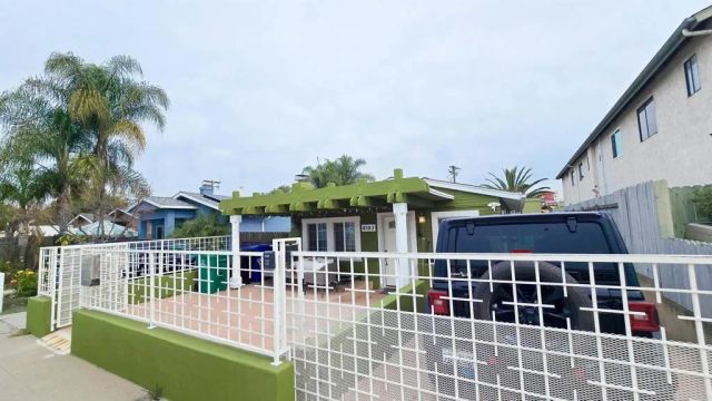 4383 Van Dyke Avenue, San Diego, CA 92105