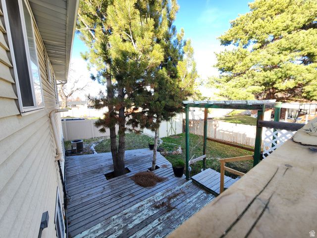 6223 S CLARA DR, Taylorsville, UT 84129