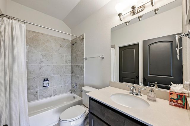 2312 Citrine CV, Leander, TX 78641