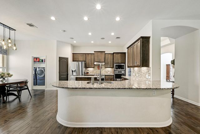 2312 Citrine CV, Leander, TX 78641