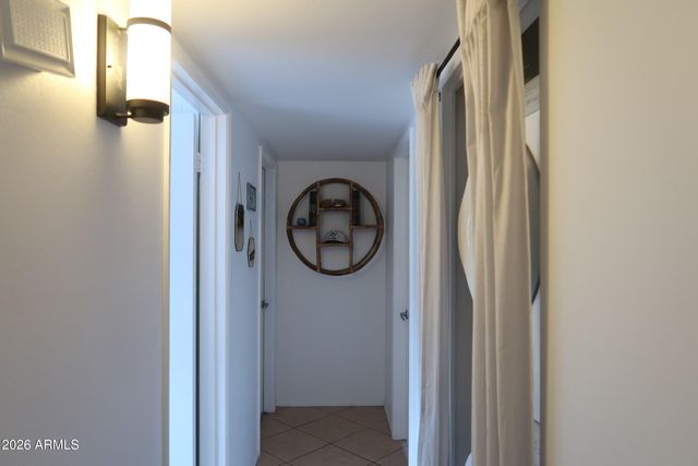 27 W Concorda Drive 103, Tempe, AZ 85282