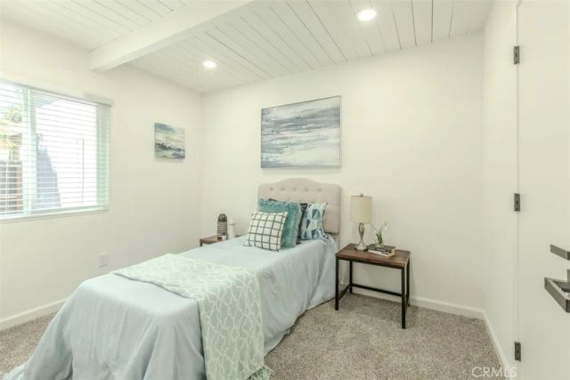2036 La Jolla, Stockton, CA 95204