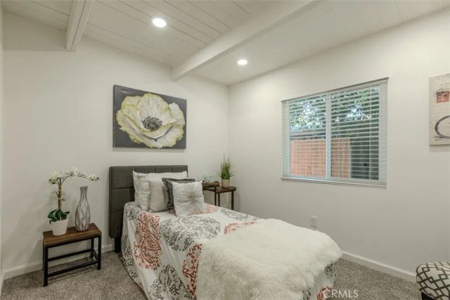 2036 La Jolla, Stockton, CA 95204