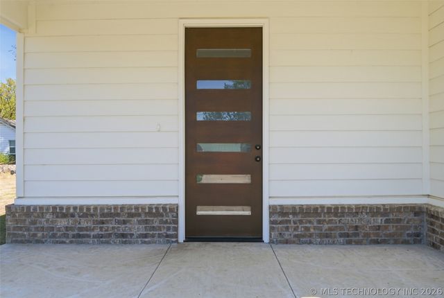 316 W 11th Street, Claremore, OK 74017