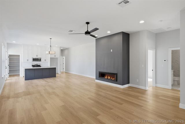 316 W 11th Street, Claremore, OK 74017