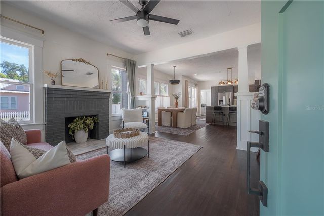 2831 N MORGAN STREET, Tampa, FL 33602