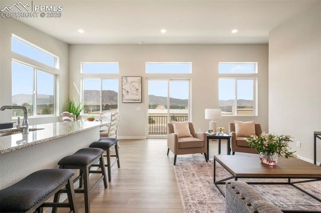 241 Front Street 102, Monument, CO 80132