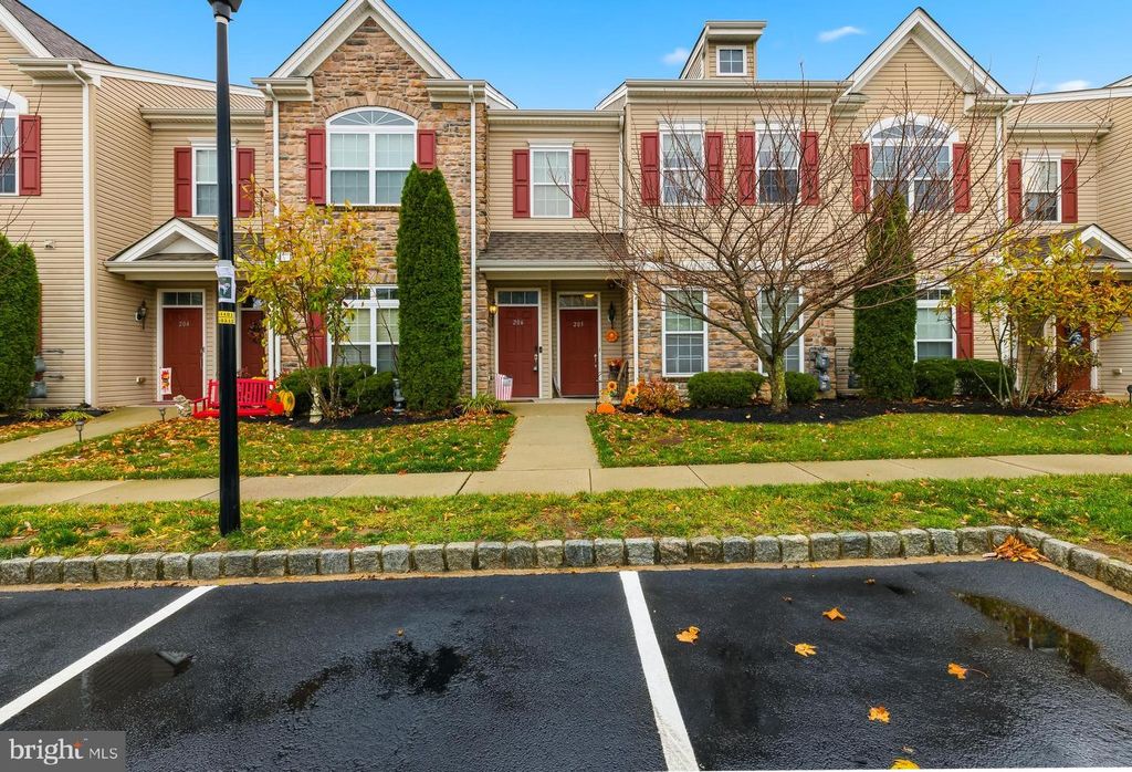 206 RAPHAEL CT, Williamstown, NJ 08094