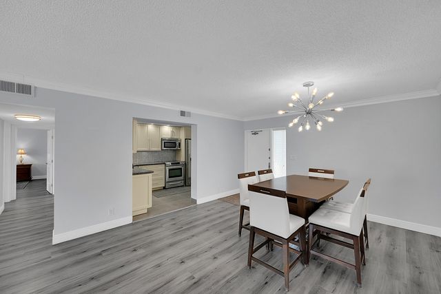 800 E Camino Real 305, Boca Raton, FL 33432