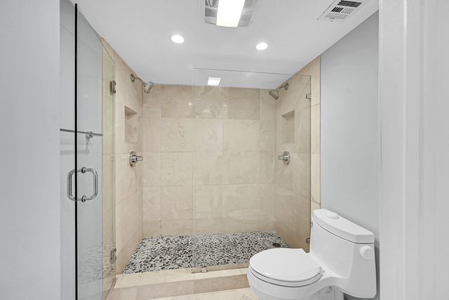 800 E Camino Real 305, Boca Raton, FL 33432