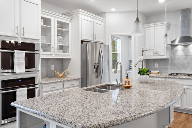 3428 Lily Orchard Way, Apex, NC 27539