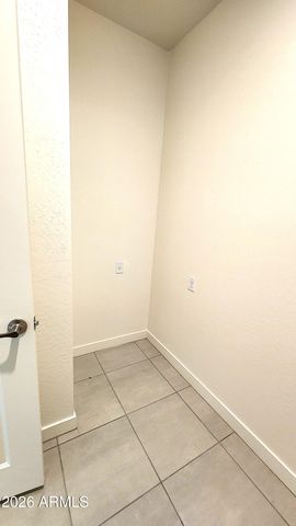 2934 E AUGUSTA Avenue, Gilbert, AZ 85298