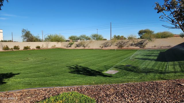 2934 E AUGUSTA Avenue, Gilbert, AZ 85298