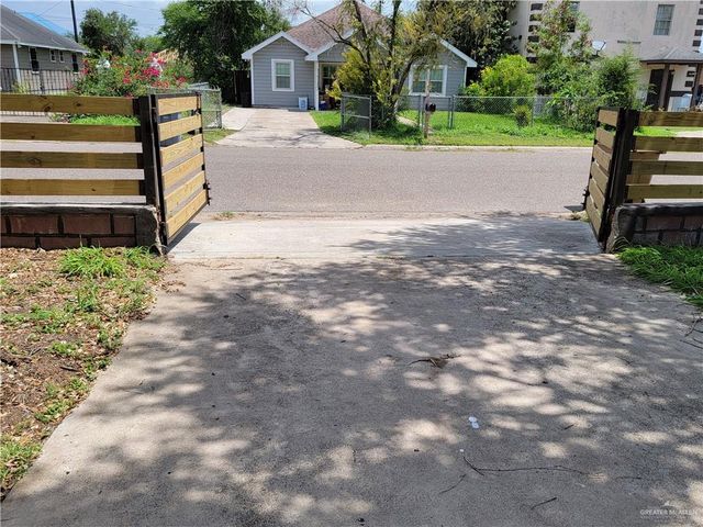 906 E Van Week Street, Edinburg, TX 78541