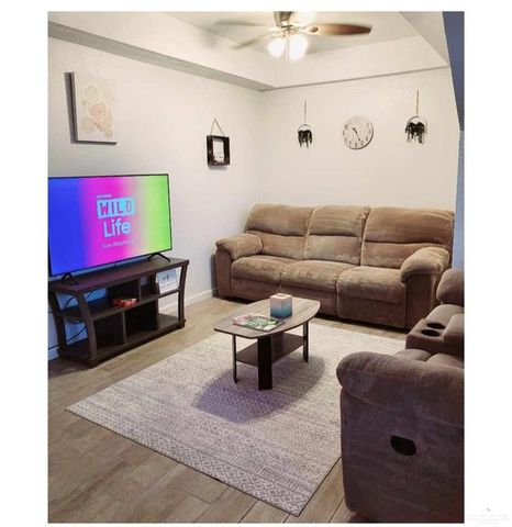 906 E Van Week Street, Edinburg, TX 78541