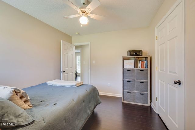 221 Lindas Way, Bristol, TN 37620
