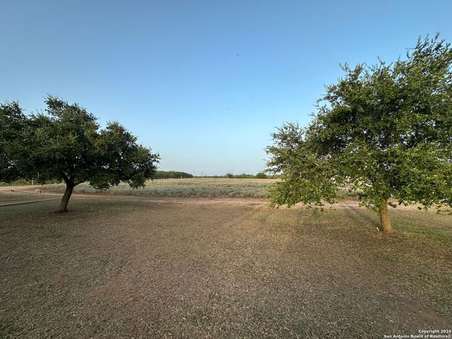 19775 APPLEWHITE RD, San Antonio, TX 78264