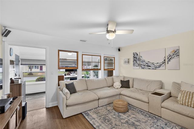 1433 W SMITH STREET, Orlando, FL 32804