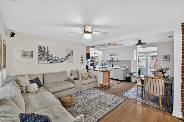 1433 W SMITH STREET, Orlando, FL 32804