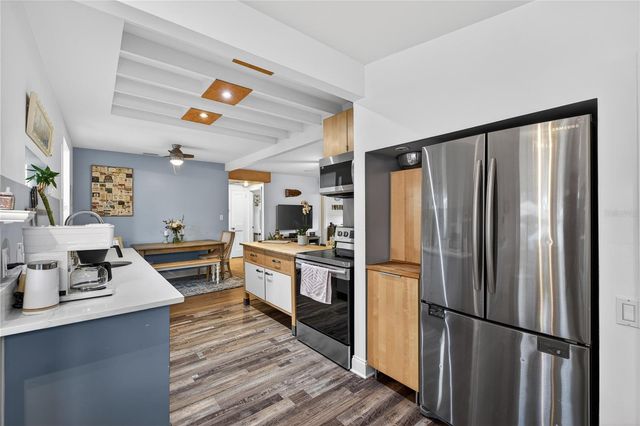 1433 W SMITH STREET, Orlando, FL 32804