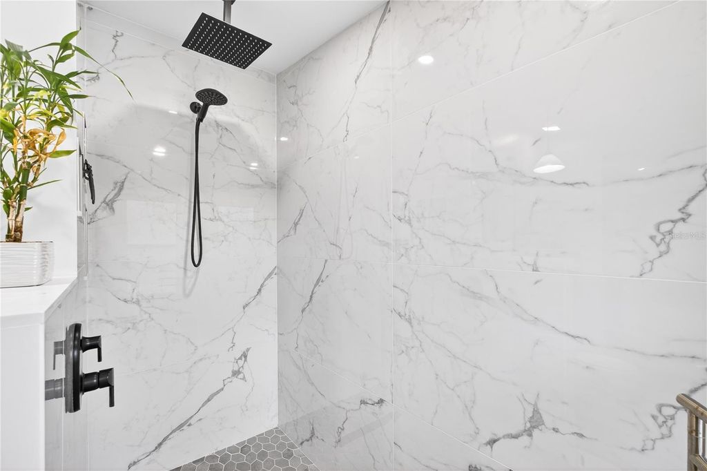 Image 28 of property listing at 1433 W SMITH STREET, Orlando, FL 32804