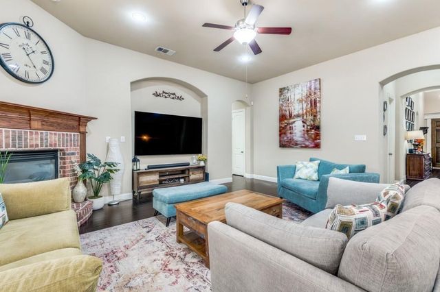 7219 Comal Drive, Irving, TX 75039