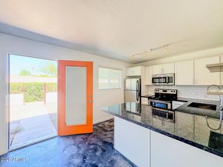 4231 N 27TH Street 10, Phoenix, AZ 85016
