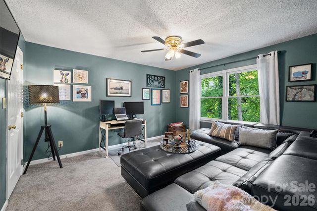 1601 Tippah Avenue, Charlotte, NC 28205