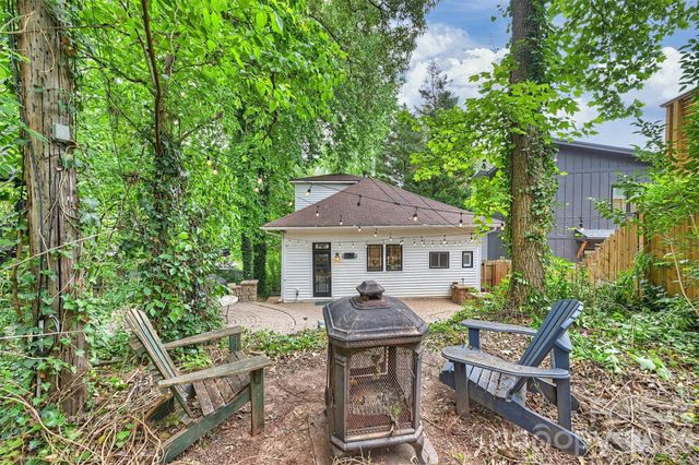 1601 Tippah Avenue, Charlotte, NC 28205