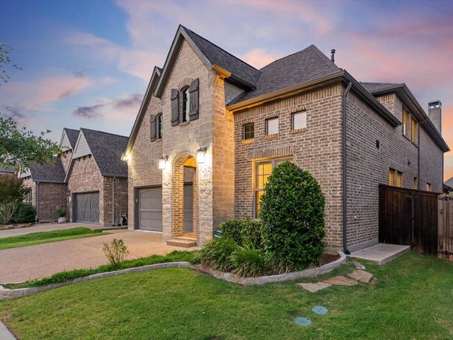 4528 Sir Craig Drive, Carrollton, TX 75010