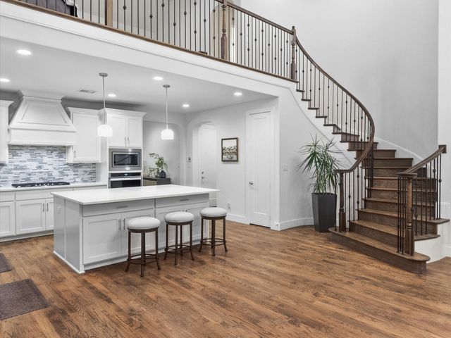 4528 Sir Craig Drive, Carrollton, TX 75010