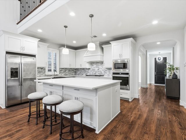 4528 Sir Craig Drive, Carrollton, TX 75010