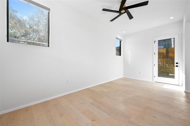 2706 Stacy LN 2, Austin, TX 78704