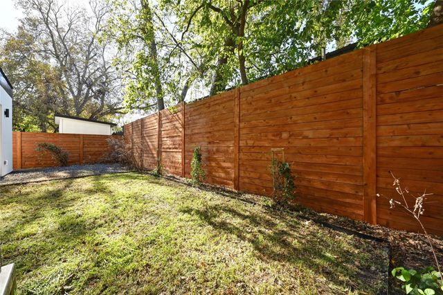 2706 Stacy LN 2, Austin, TX 78704