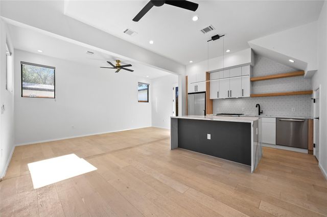 2706 Stacy LN 2, Austin, TX 78704