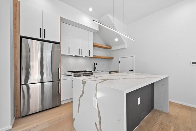 2706 Stacy LN 2, Austin, TX 78704