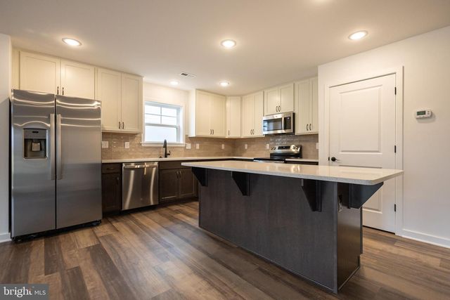 937 OTERO LN, Hedgesville, WV 25427