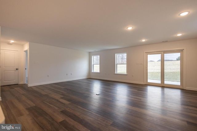 937 OTERO LN, Hedgesville, WV 25427