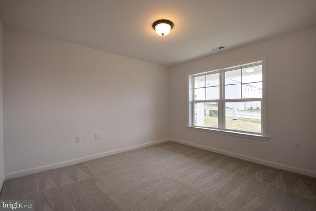 937 OTERO LN, Hedgesville, WV 25427