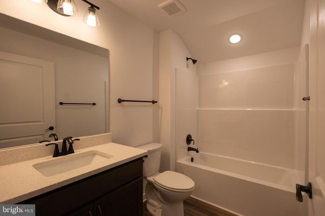 937 OTERO LN, Hedgesville, WV 25427