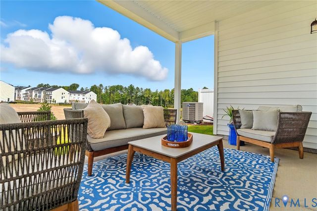 6712 Oasis Breeze Ln, Midlothian, VA 23112
