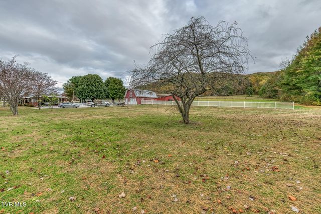 2035 Highway 107, Jonesborough, TN 37659